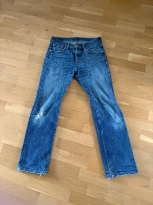 Vintage Levi's 501!  - Klassiska blå jeans från Levi's!! Modellen är 501!! 30:32