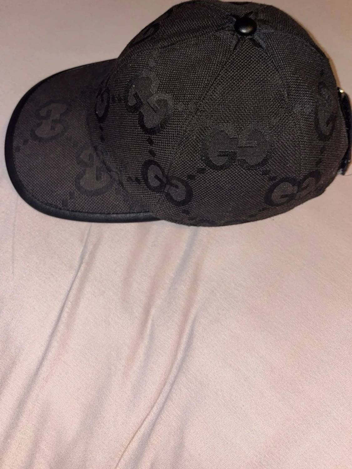 Svart keps från Gucci med GG-mönster - 4