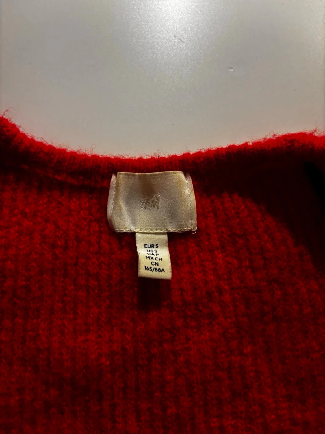 Röd croppad stickad tröja - 2