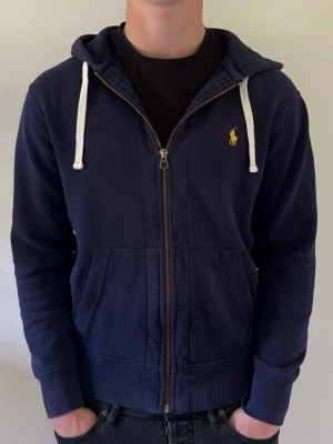 Ralph Lauren zip hoodie - - Condition: 8/10 - Color: Navy Blue - Size: S