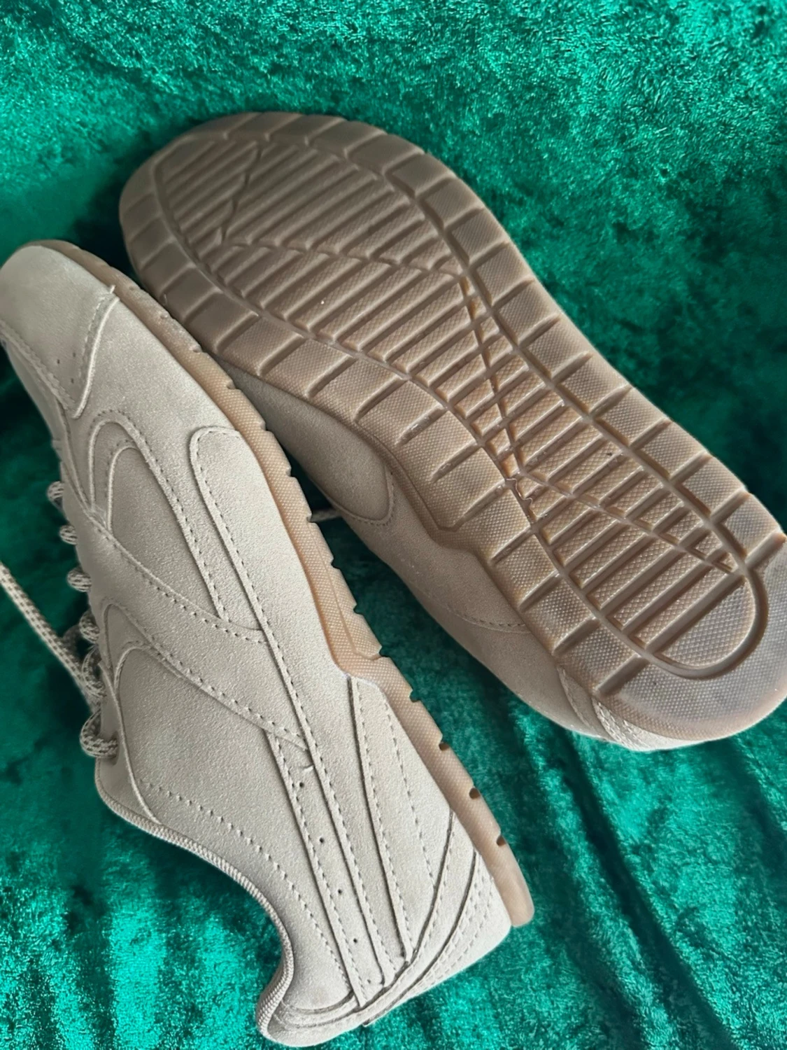Beige dam sneakers från CLD storlek 39( inte äkta leder) - 3