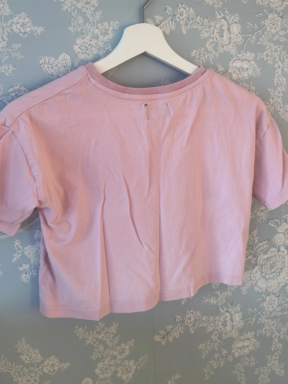 Ljusrosa croppad t-shirt Lyle & Scott - 1