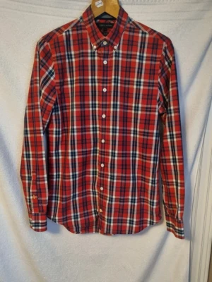 Skjorta - Tommy Hilfiger skjorta i storlek S, i nyskick.