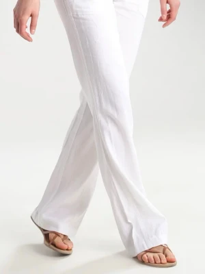 Vita linnebyxor från Roxy  - Vita linnebyxor från Roxy. Använda typ 5 gånger. Ordinarie pris 499.