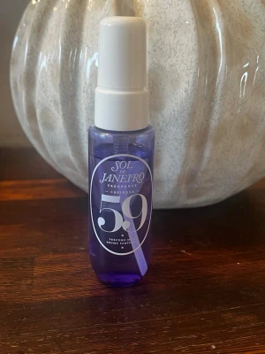 Sol de Janeiro Cheirosa 59 parfym - Sol de Janeiro Cheirosa 59 30 ml, endast testat några få gånger.