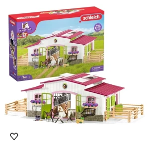 Stall SCHLEICH🎀 - Ett stall med tillbehör av äkta märket schleich🔥 Kostar ny 1400 kr men säljer det för 700 kr! Halva priset!🙌🏽
