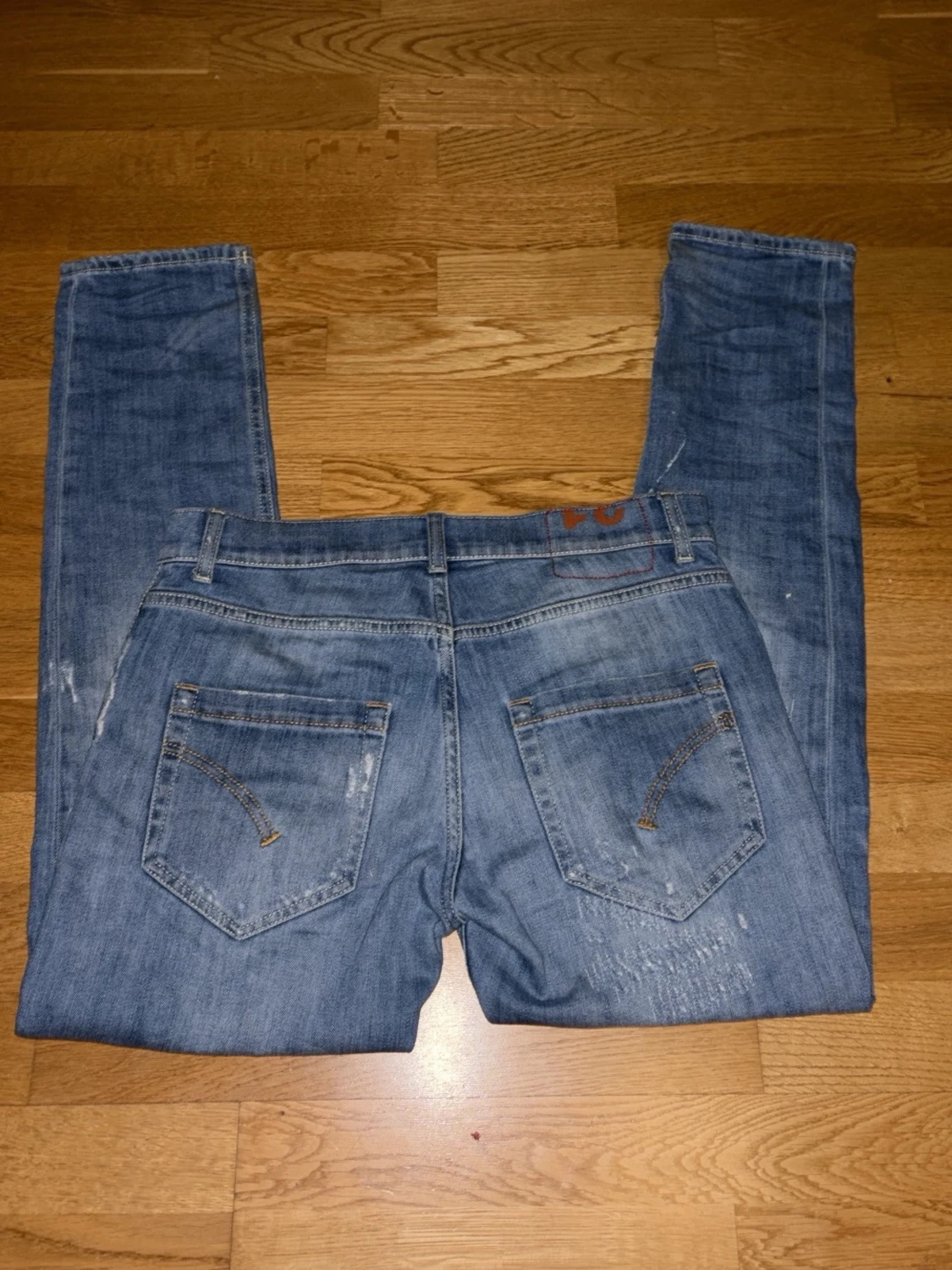 Blå slitna Dondup jeans med raka ben - 1