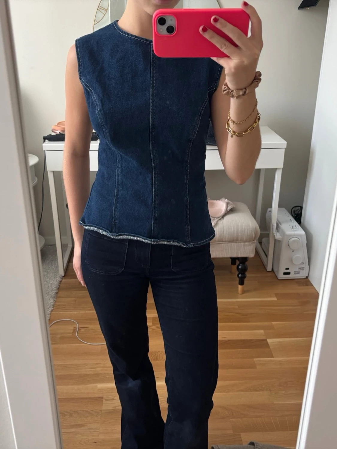 Mörkblå denim topp med öppen rygg - 1