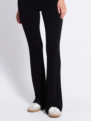 Svarta folded Yoga pants från Lager 157 -    Svarta folded Yoga pants från Lager 157. Storlek M.