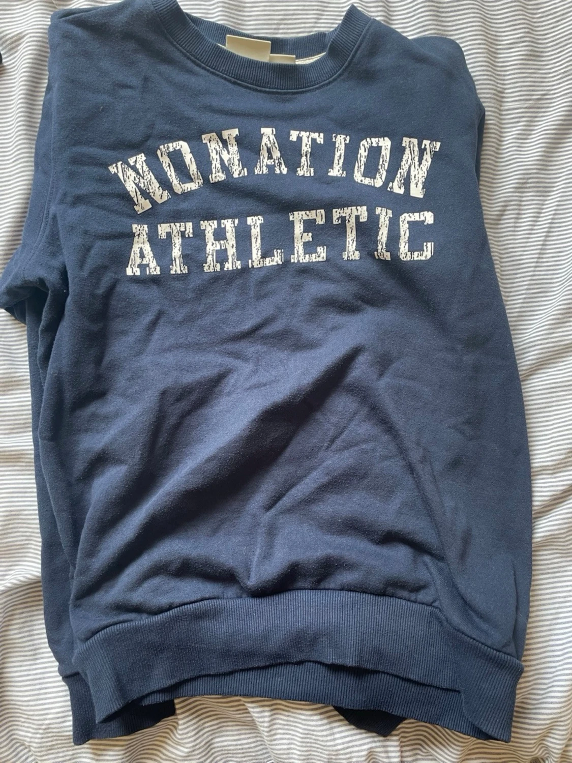 Mörkblå sweatshirt NONATION ATHLETIC - 1