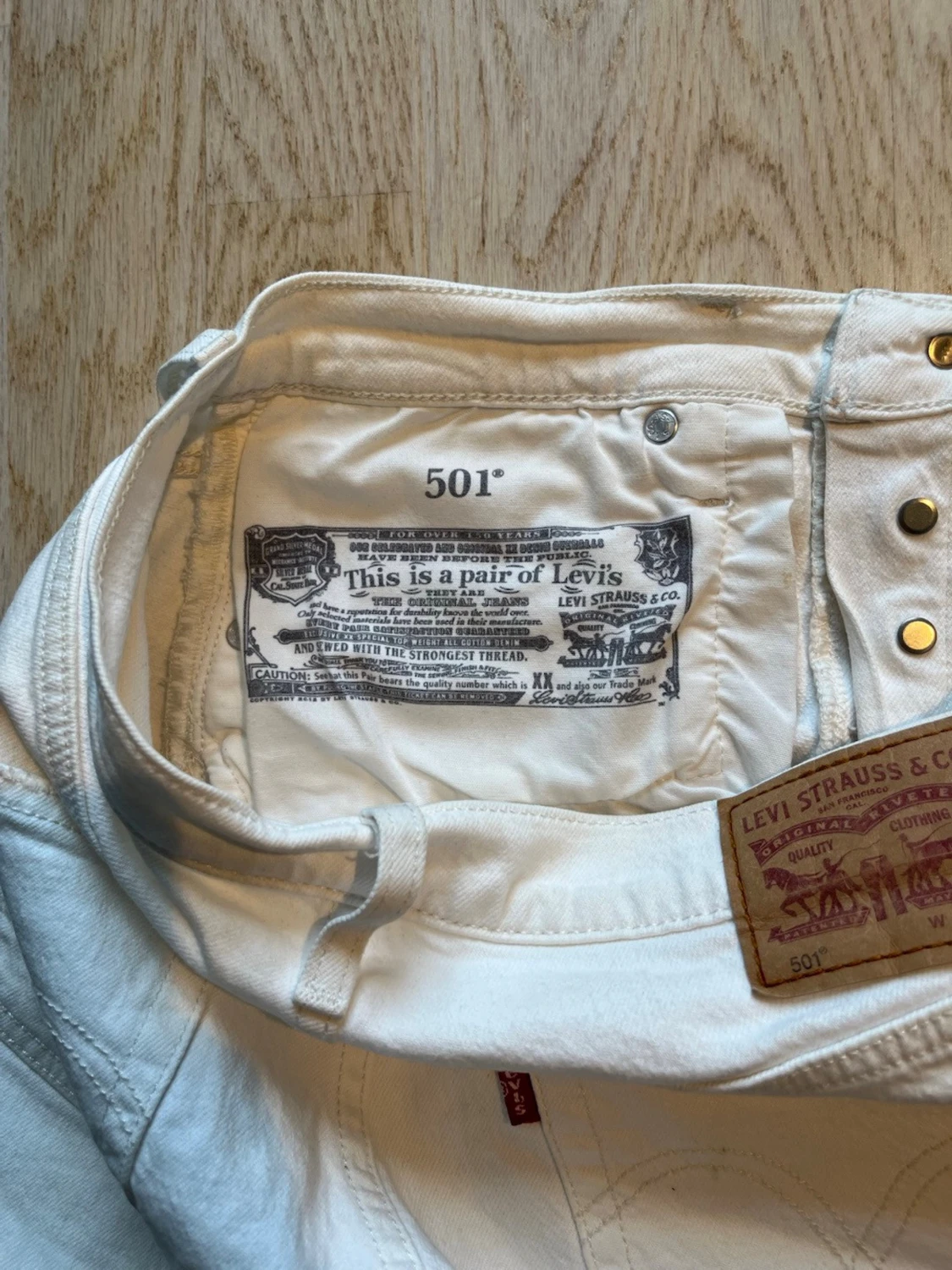 Vita högmidjade jeansshorts Levi's - 3