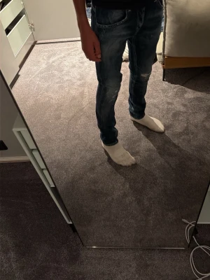 Dondup - Ett par dondup ritchie som är svin sköna och snygga, modellen är 172, nytt skick för ett super pris! Hör av er vid frågor!🙌🏽😁