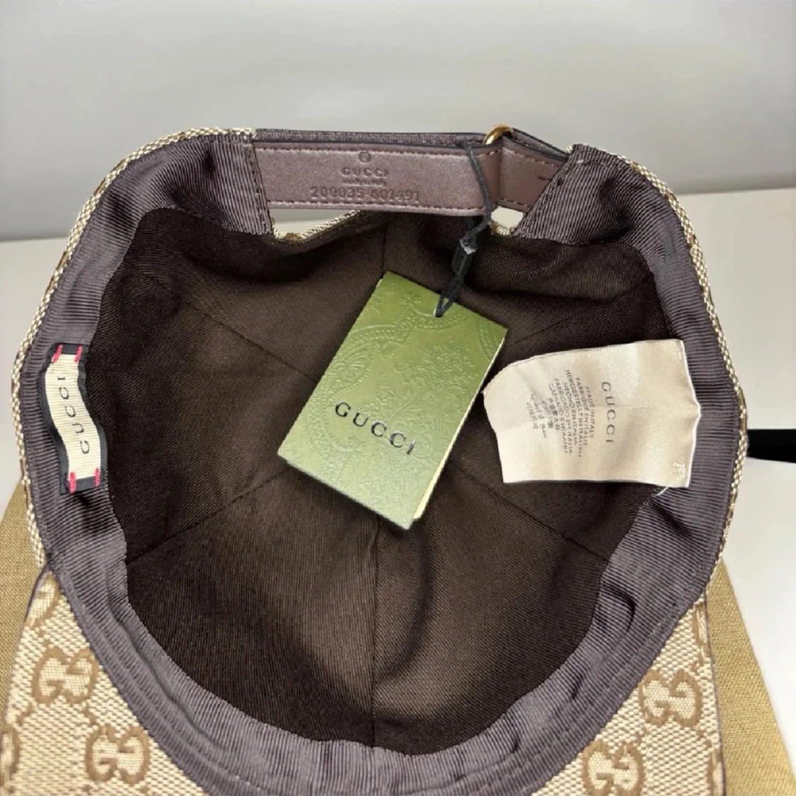 Gucci beige keps med GG-mönster - 4