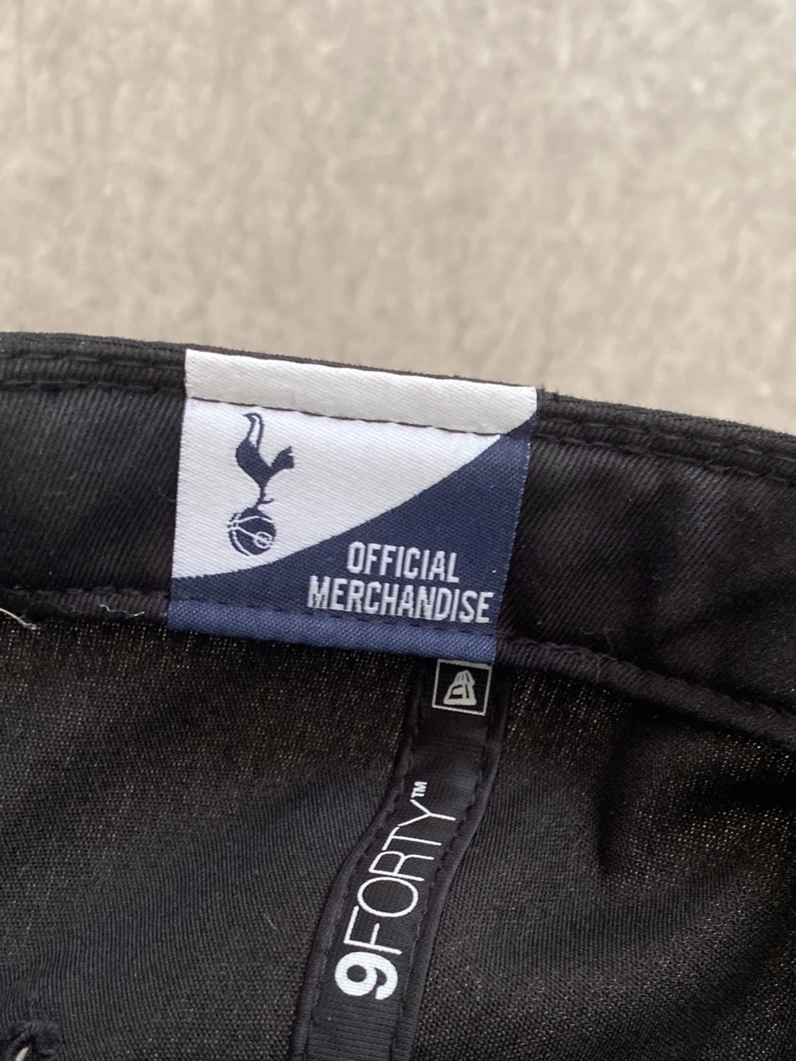  Tottenham keps  - 2