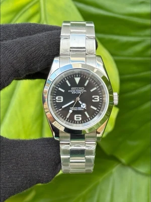 Seiko Explorer 39mm Mod VH31Sweep Seconds - Explorer 39mm Seiko Mod - VH31 Movement