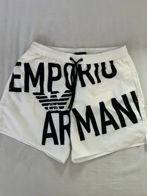 Emporio Aramani badshorts - Nya badshorts.