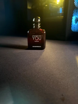 Stronger With You Parfum - Säljer mina parfymer för att köpa lyxigare 