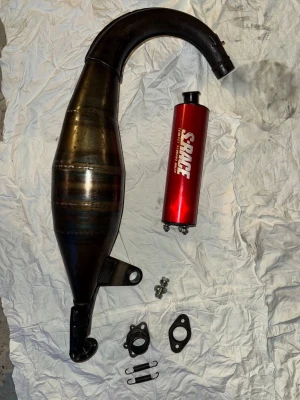 Mvt S-race trimrör 70-85 - Mvt s-race trimrör då jag vill köpa ett större pga att jag ska sätta på en lite större cylinder. Pris 1800 men kan kanske gå ner vid snabb affär.