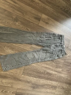 Jeans från Gina  - Grå jeans från Gina💕