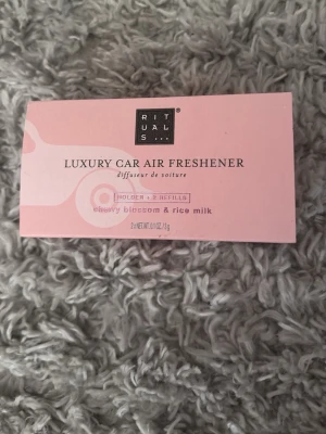 Rituals luxury car air freshener  - Luxury car air freshener från rituals. Helt oanvänd. Nypris är 249kr