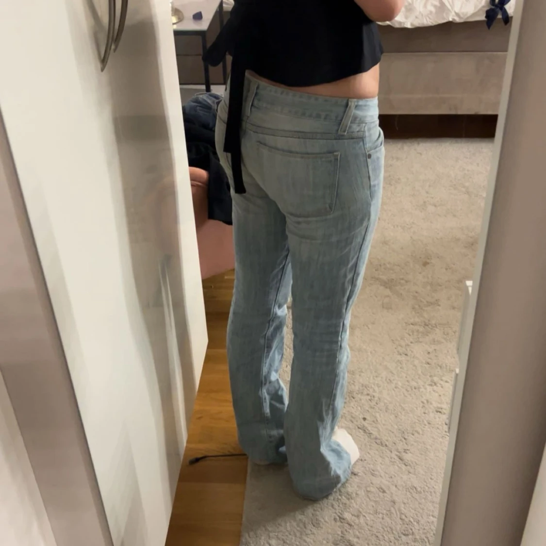 Ljusblå bootcut jeans låg midja - 1
