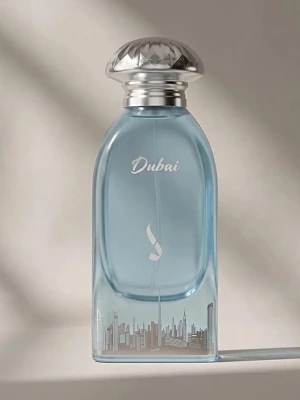 Dkhoni Dubai edp - En SUPERGOD nich doft! Gillar ni imagination kommer ni älska denna. Beastmode. Helt ny i förpackning, nypris 1490:- En sällsynt parfym som svår få tag på så pass på.  Kvitto finns. 