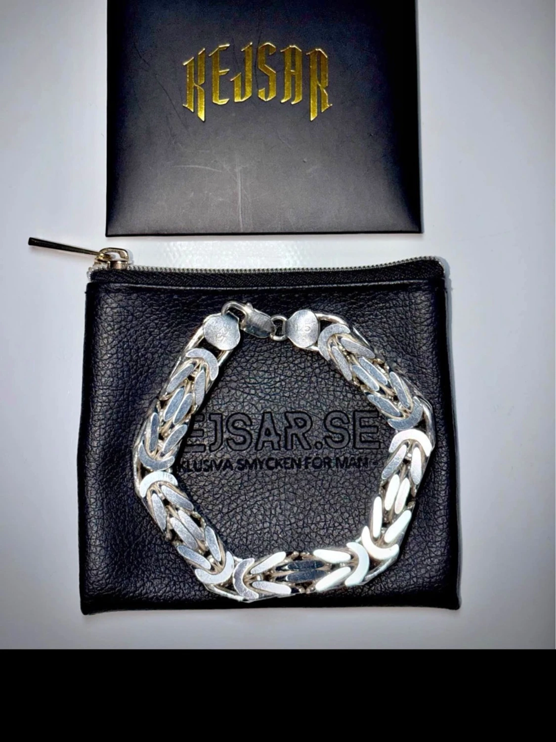 Silverfärgat kedjearmband Kejsar