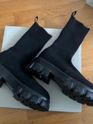 NellyxBianca boots strl 38 - Boots från Bianca Ingrossos kollektion med Nelly. Använda endast 1 gångs mycket bra skick. 