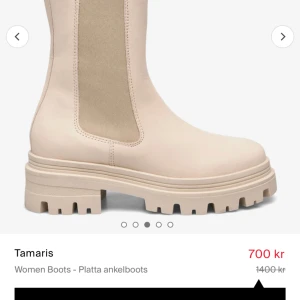 Boots - Har typ som den använd några gånger  och den är märke men kommer inte ihåg vilken märke säljer den för 500kr kontakta mig om ni vill se mer bilder