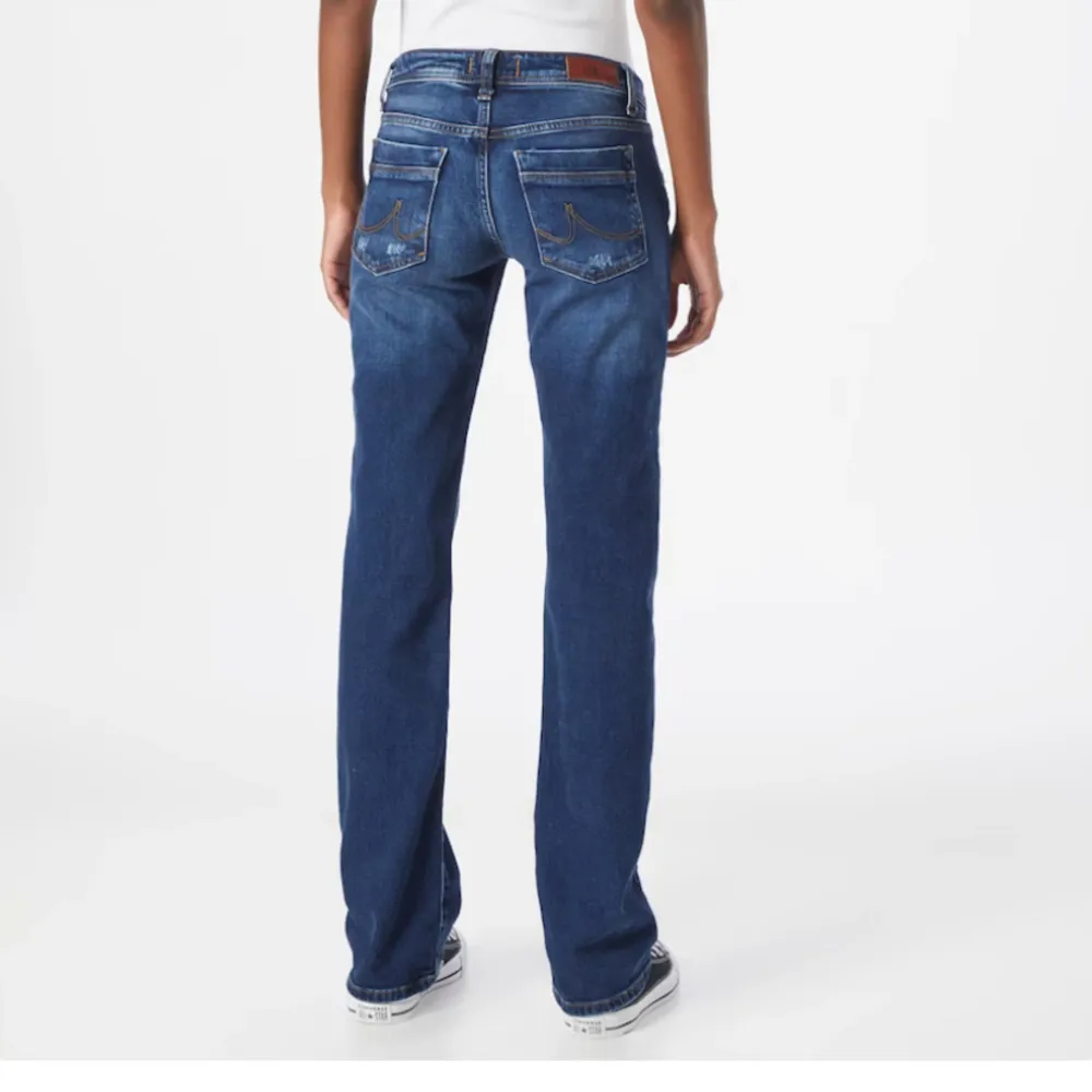 Ltb jeans valerie. Helt nya använda 1 gång. Bra skick! Säljer då dom inte passade. Skriv till mig innan du köper! 😊 . Jeans & Byxor.