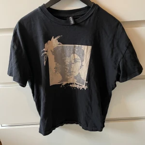 T-shirt med tryck  - Kommer inte till användning längre 🥰