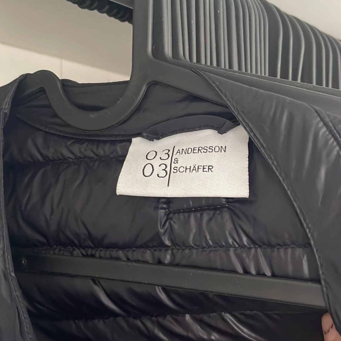 Marinblå jacka! - 91