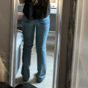 Pepe jeans - Sjukt snygga pepe jeans! Storlek W28/L32💞Skriv vid frågor eller för fler bilder!