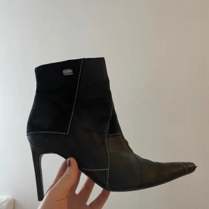 Buffalo stilett-boots - Aldrig använda! 
