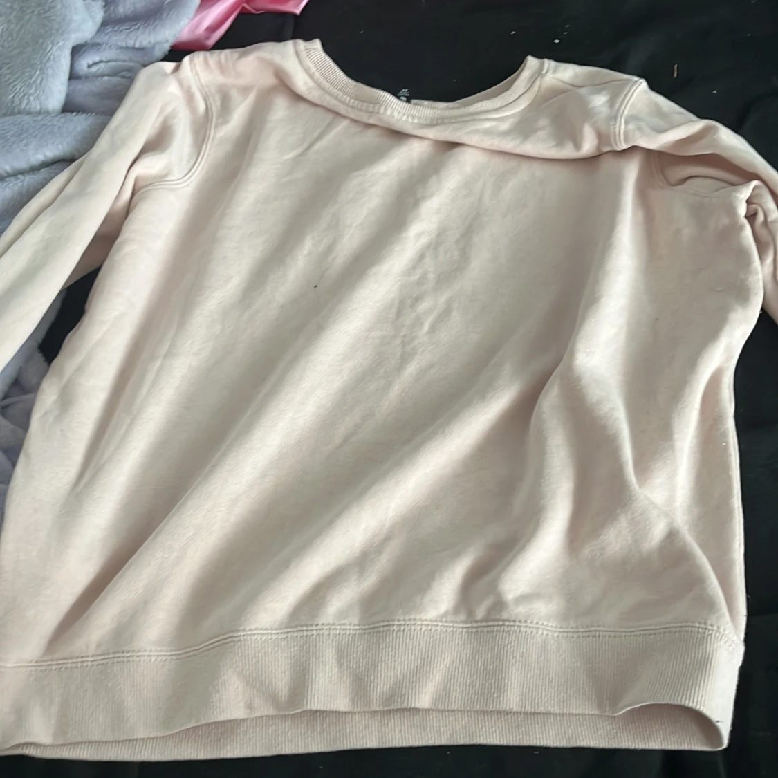 Rosa kofta med text - 90