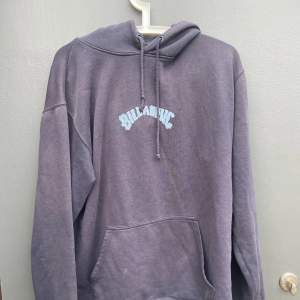 Mörkblå Billabong hoodie i strlk M Vintage/retro hoodie  Perfekt skick