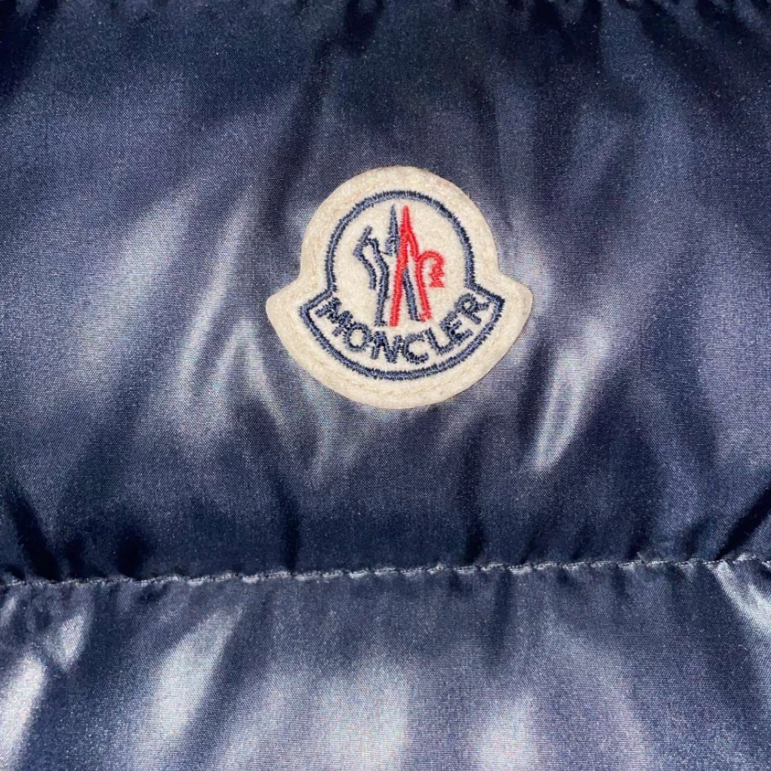Moncler väst - 90