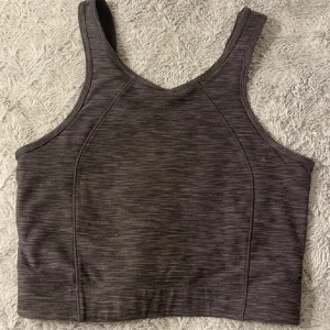 Träningstopp 💘 - Fin basic grå träningstopp 