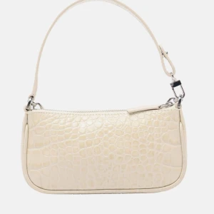 Byfar väska - Helt ny Byfar väska med lappar osv. Märke By far  Hör av dig vid eventuella frågor.