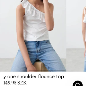 Topp från Gina Young - Storlek 146/152, den är använd ett fåtal gånger och säljs pågrund av att den var för liten när jag fick hem den. Jag kan fixa en bild om någon skulle vara intresserad. Original priset är 150kr men den säljs för 70kr.(Köparen står för frakten)💓
