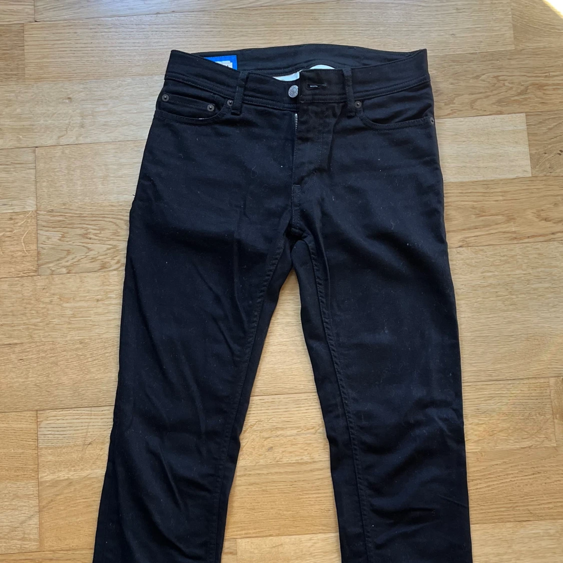 Svarta Acne Studios jeans