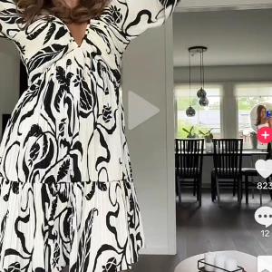 Söker - Söker denna klänning ifrån hm