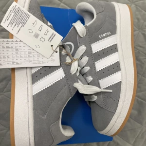 Adidas campus 00 - Intressekoll på mina adidas campus, kan sälja för ett bra pris :)