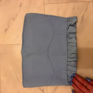 Zara topp ljusblå - Söt topp knappt använd