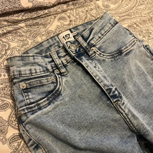 Jeans - Aldrig använda. 