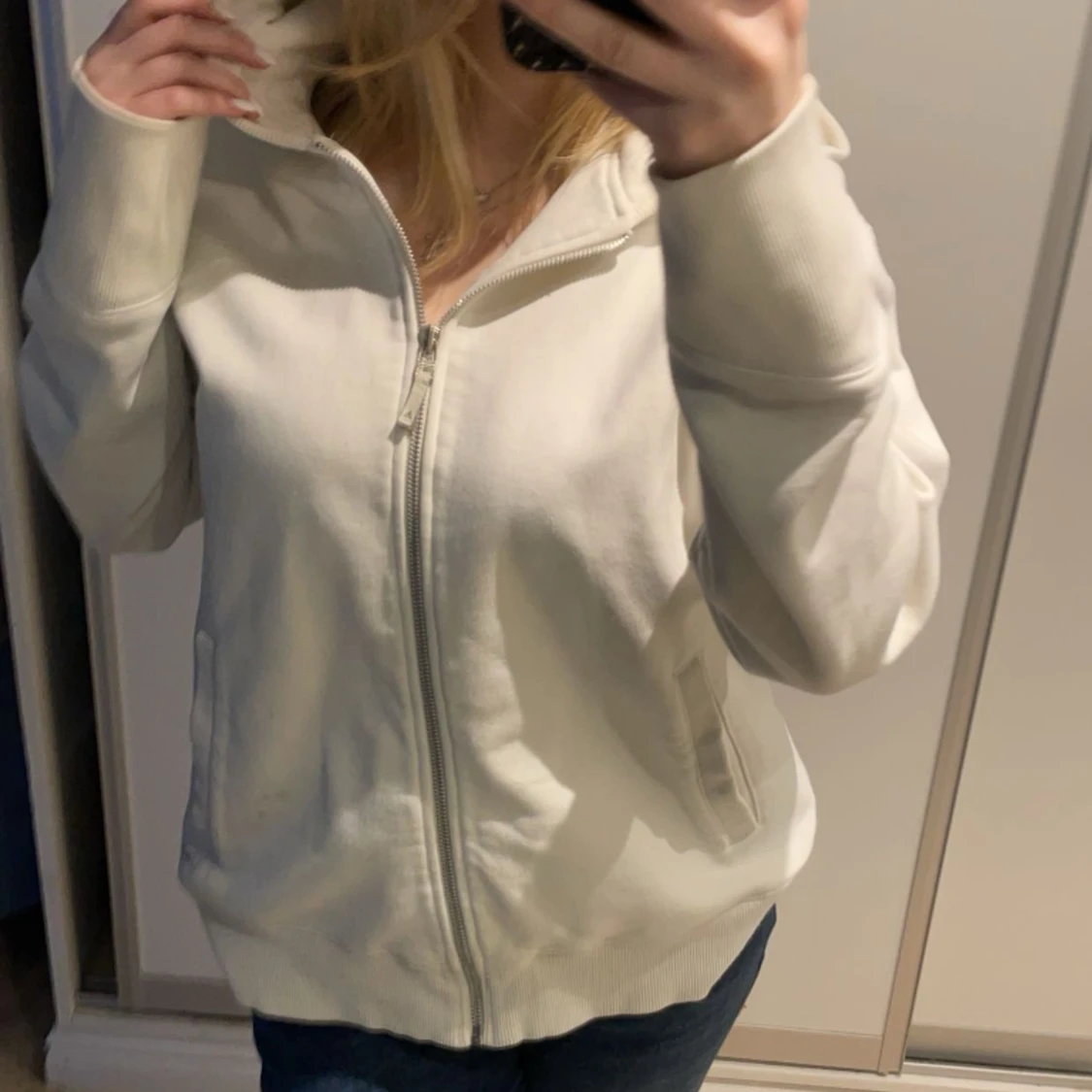 Vit tjock tröja 
