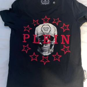 Philipp Plein T-shirt - Storlek S  Använd 1 gång för att testa storlek. Nyskick.