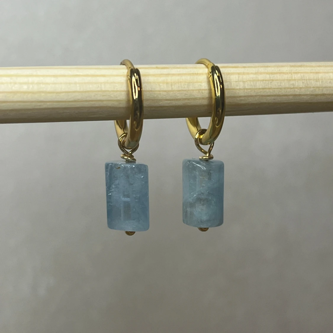 Hoops med blå stenar - 90