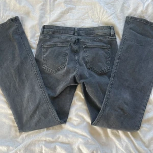 Lager 157 low boot - Passar alla mellan 168-173, as snygga, sköna, storlek M plus stretch❤️