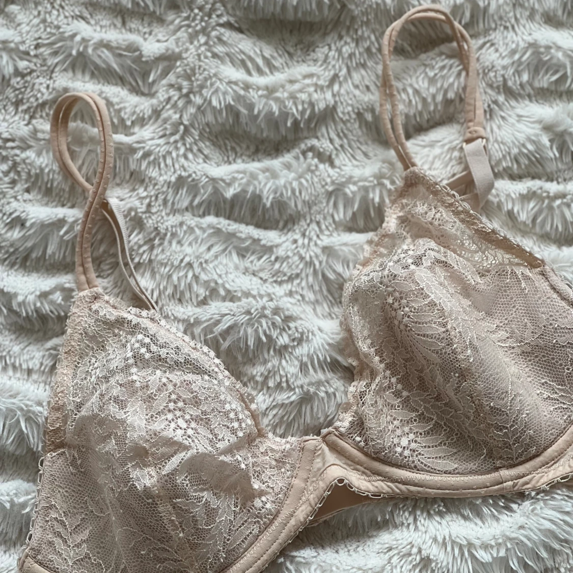 & Other Stories - 90